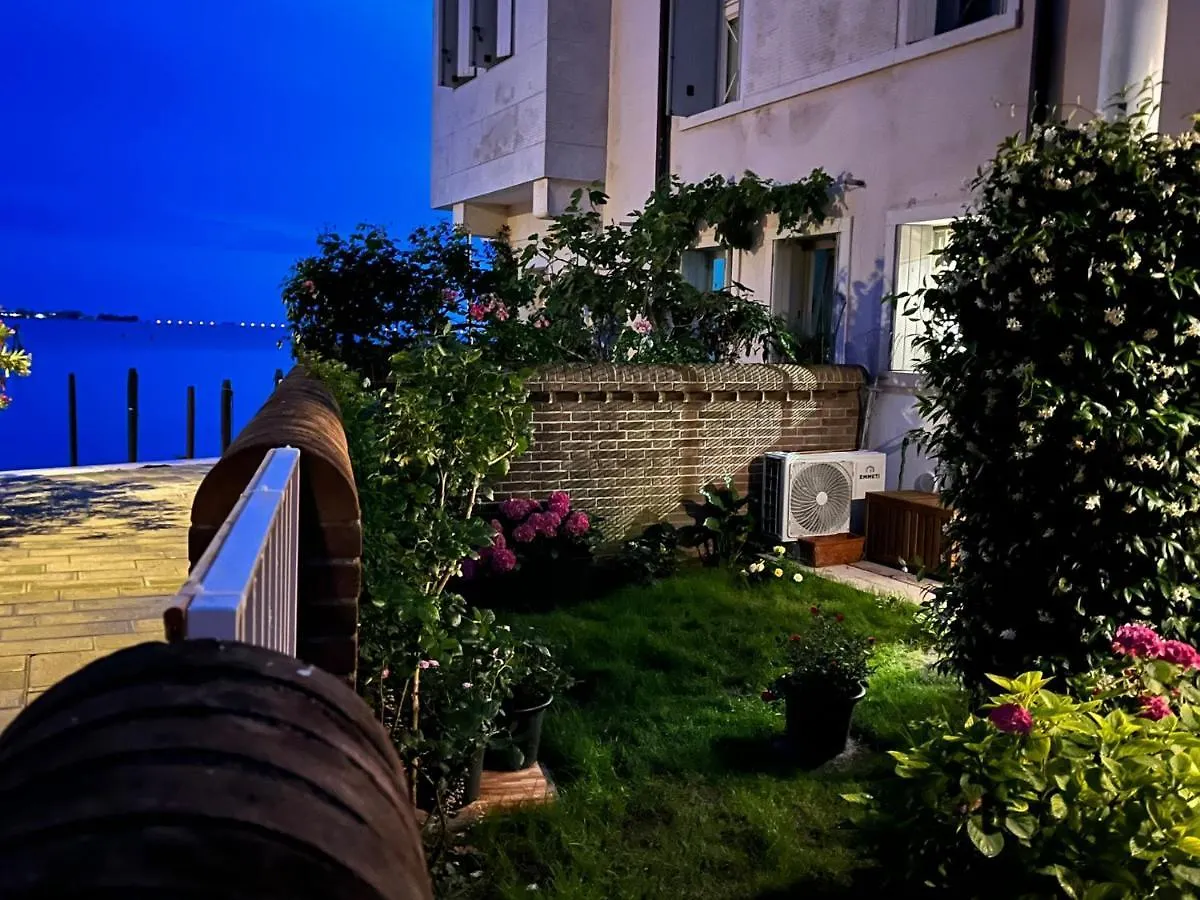 Holiday home Venezia,Giudecca Appartamento Con Giardino Privato